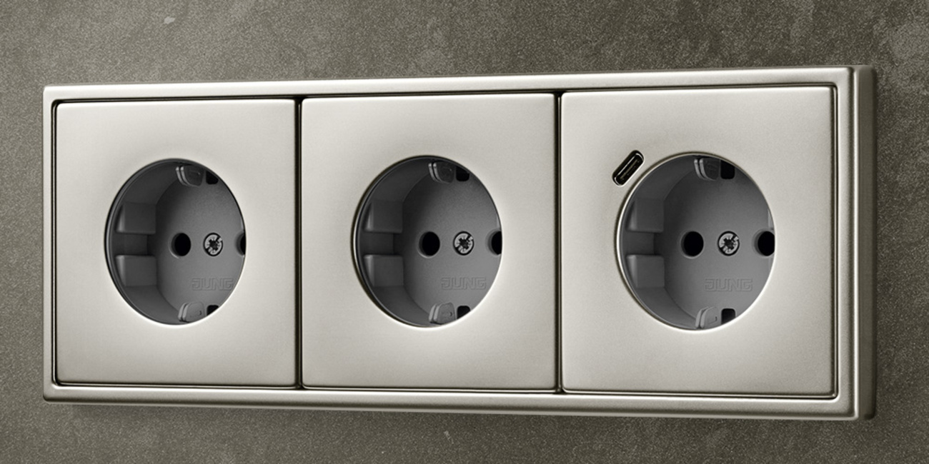 SCHUKO® Steckdosen mit USB bei Freiberger Energie-u.Gebäudetechnik GmbH in Moosthenning
