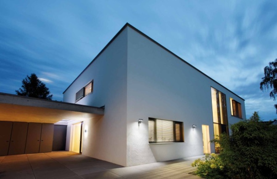 Aussenbeleuchtung bei Freiberger Energie-u.Gebäudetechnik GmbH in Moosthenning