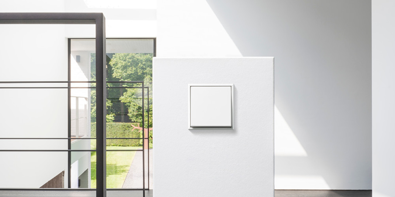 JUNG Schalterprogramme bei Freiberger Energie-u.Gebäudetechnik GmbH in Moosthenning